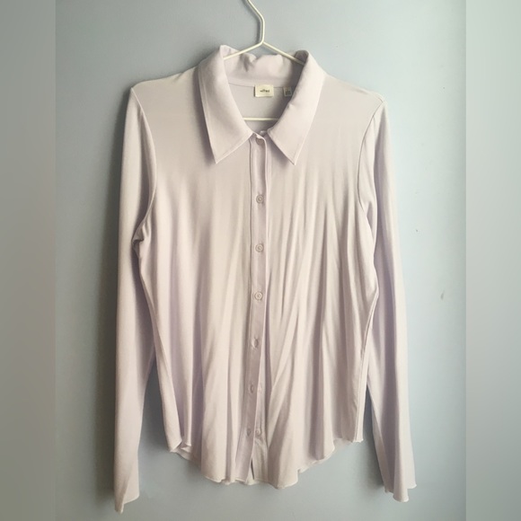 Lavender collared long sleeve - Picture 4 of 6